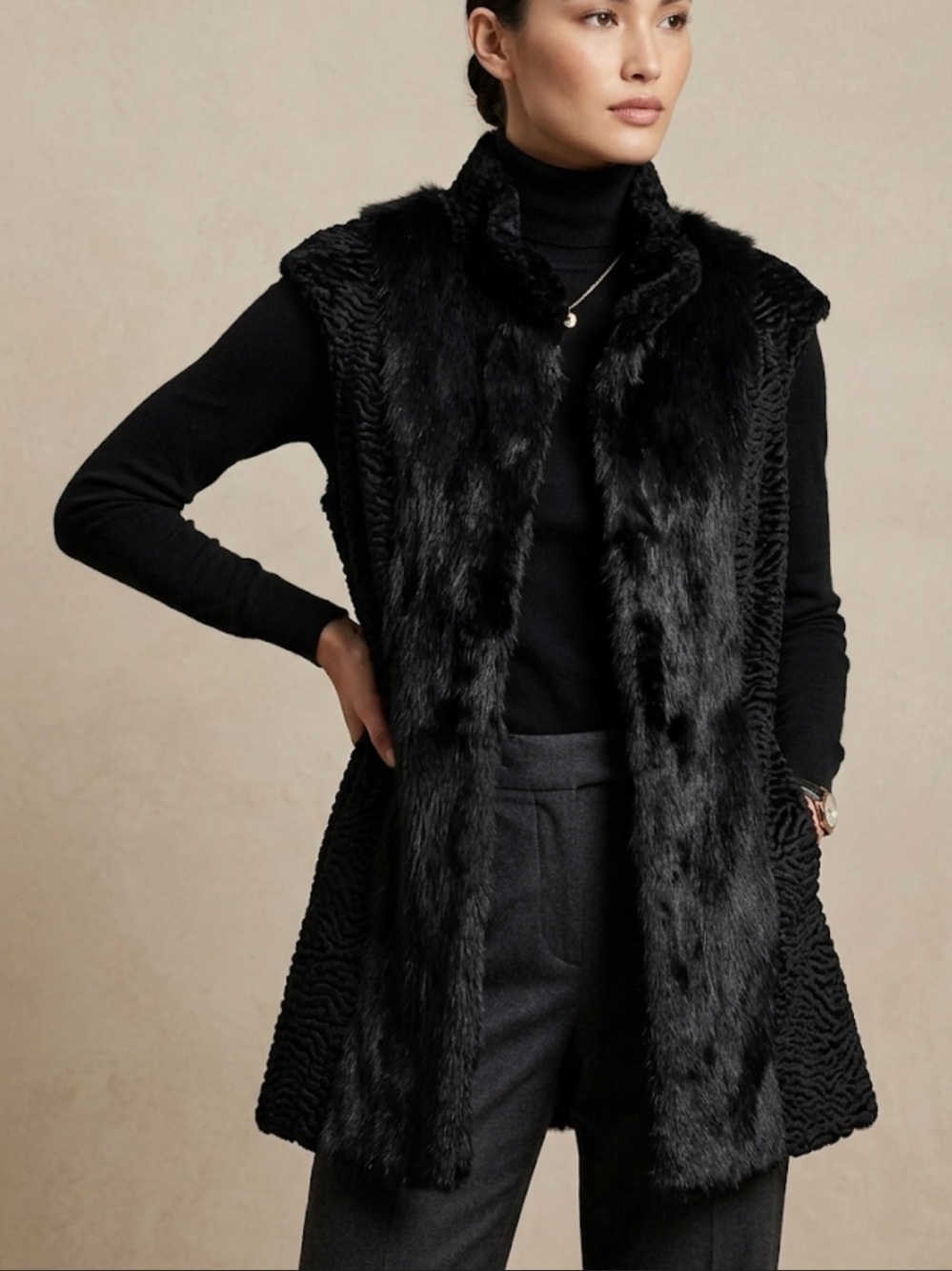 Bella Black Mink Faux Fur Textured Vegan Shag Vest Size M